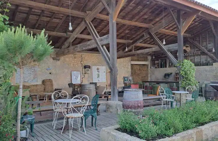 Degustation-vin-La-Grave-Cotes-de-Bourg